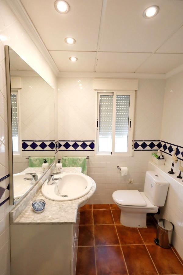At The Center & Very Close To The Paseo Beach, With Double Garage, Renovated And Fully Equipped Apartment Almuñécar Exterior foto
